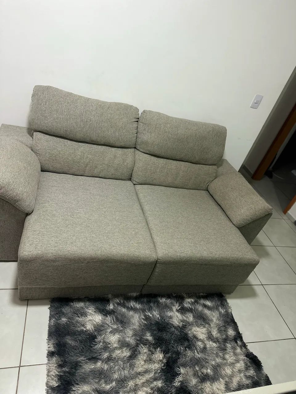 Vendo Sofá recém reformado - Foto 2