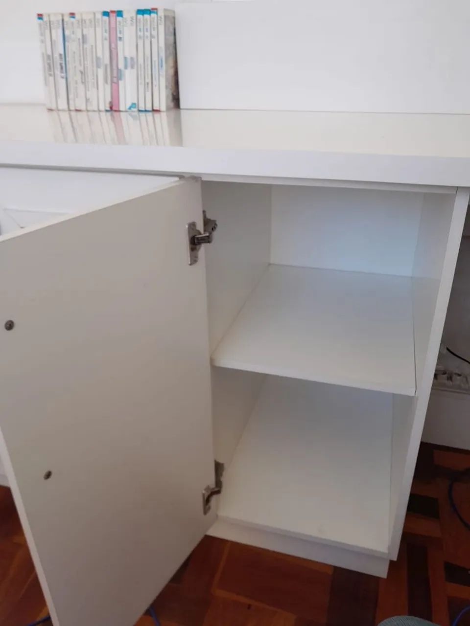 Mesa com painel - Foto 5