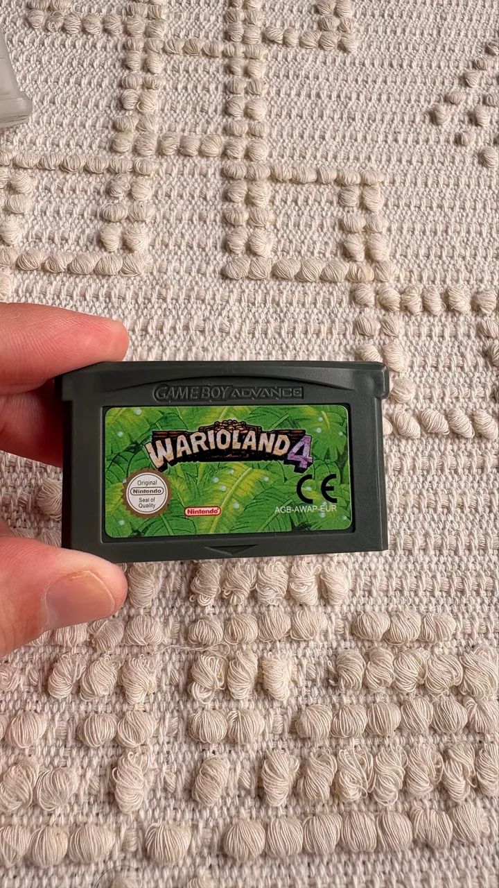 Wario Land 4 - Game Boy Advance 