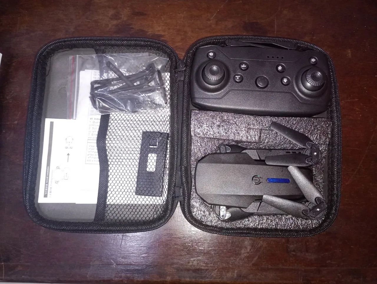 Drone E88 Pro cor(Preto) R$100,00 NA CAIXA! - Foto 3