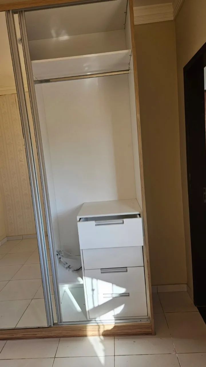 Guarda Roupas 2,60 x 1,70 - Foto 3