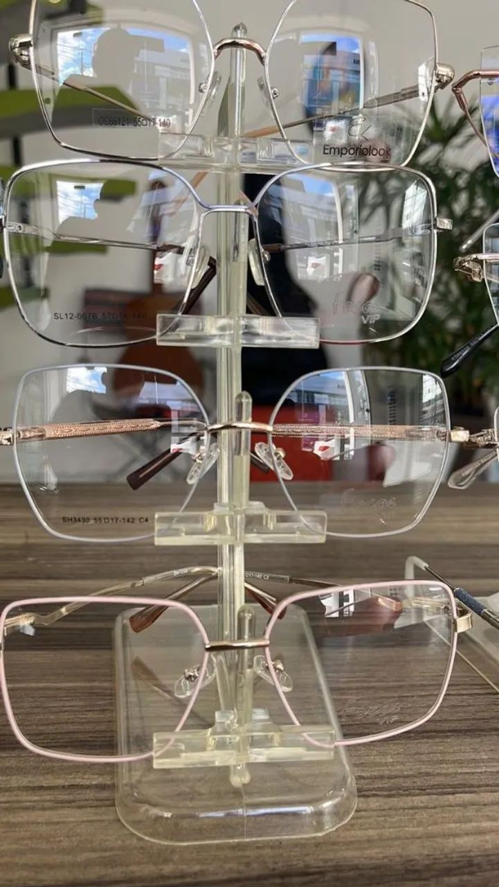 Óculos de Grife, Lentes de grau e de contato. - Foto 2
