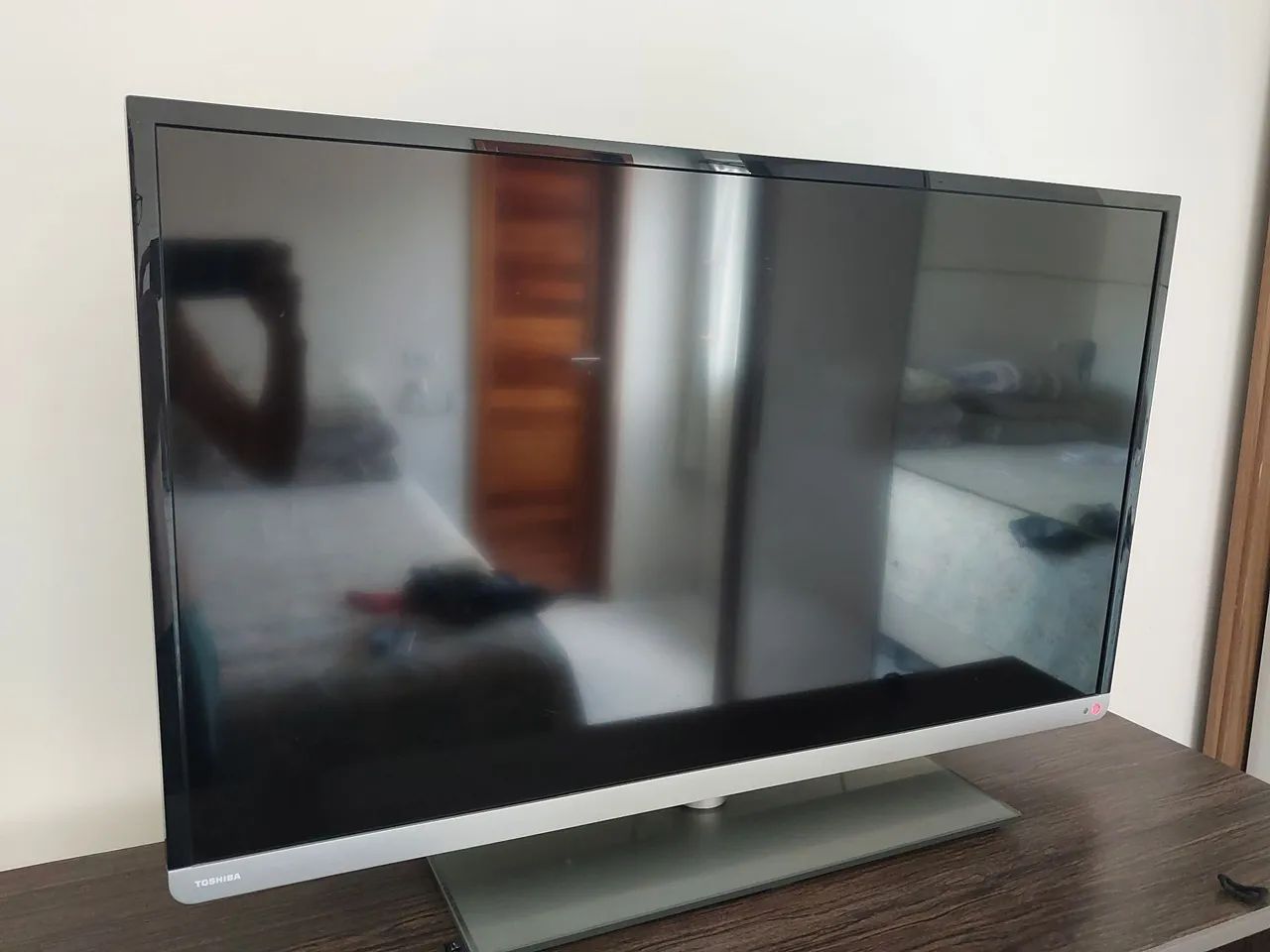 Tv toshiba 40 com defeito  - Foto 4