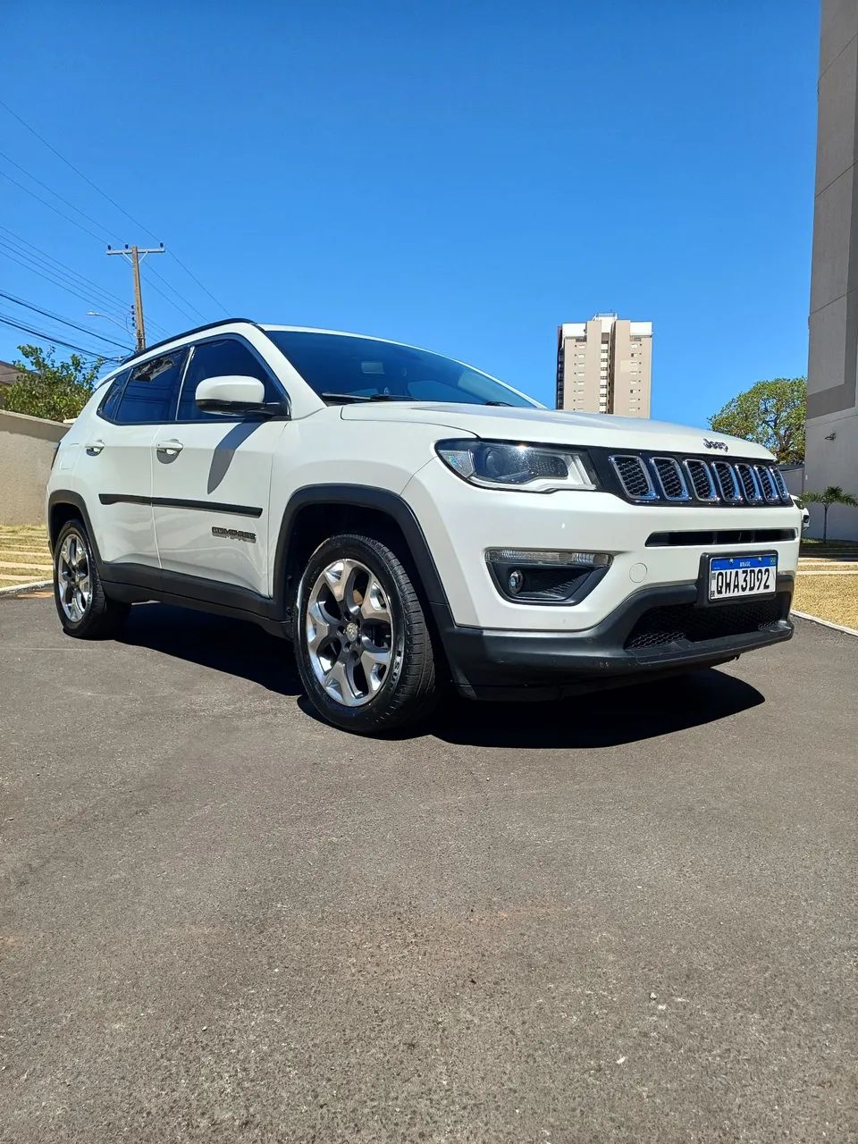 Jeep Compass COMPASS LONGITUDE 2.0 4x2 Flex 16V Aut. 2019