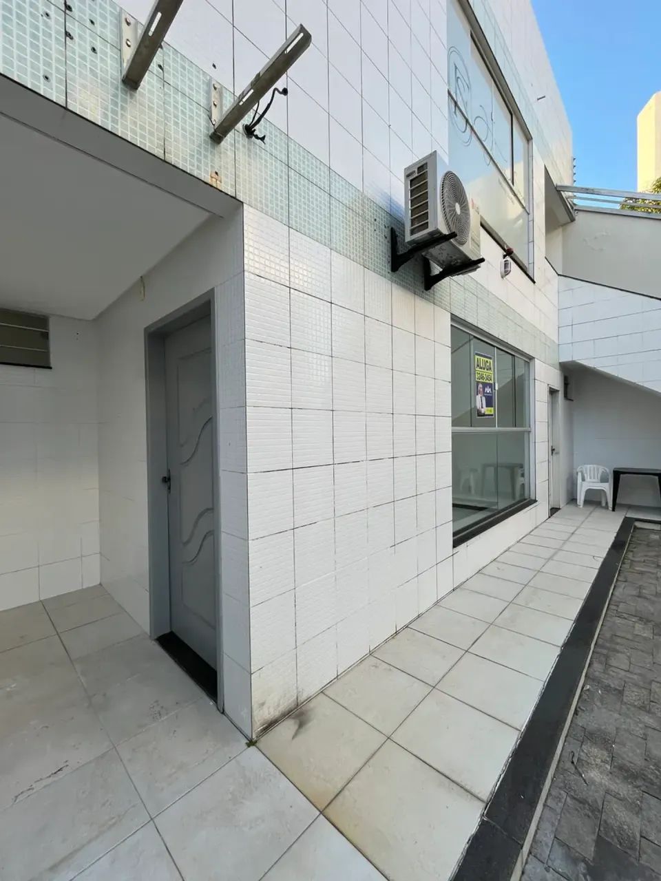 Sala para alugar na Galeria Silmar, bairro Salgado Filho - Foto 3