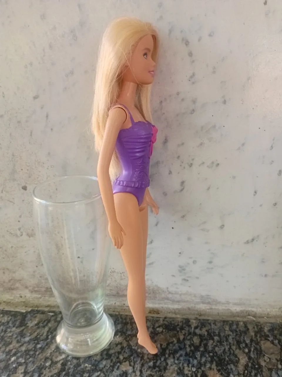Boneca barbie praia usada - Foto 2