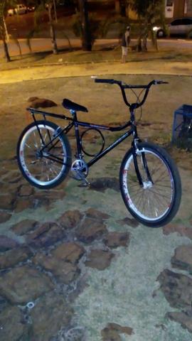 Bike monark top