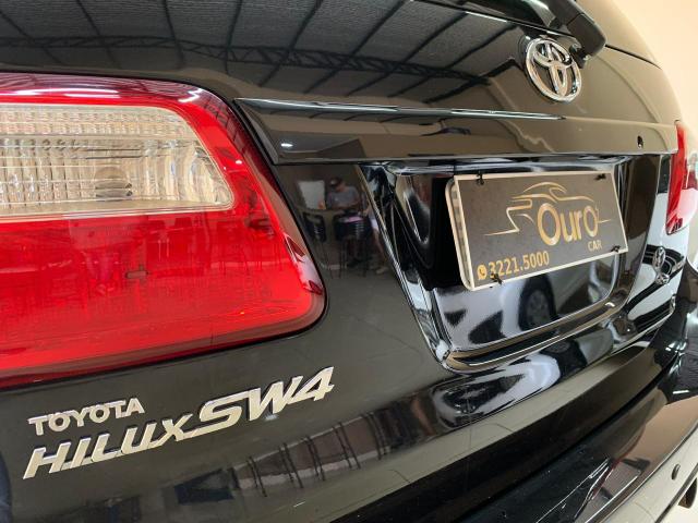 Hilux sw4 3.7 automático 7 lugares 2010-2010 - Foto 18