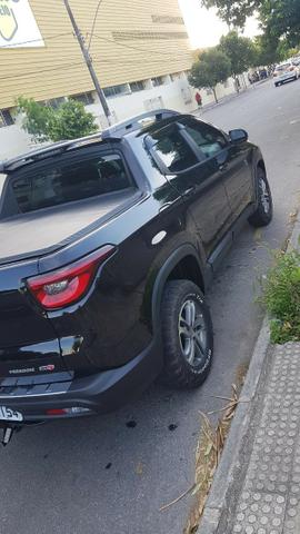 Fiat Toro 2.4 freedom road tigershark 2.4 16v at9 18/18 automática excepcional 14.400km - Foto 4