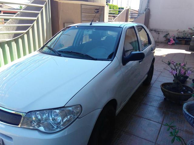 Palio ELX Hatch 1.4, 2006/07 com ar cond - Foto 6