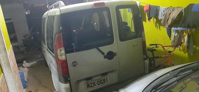 ACEITO PROPOSTA Fiat doblo 1.4 8 valvulas vendo ou troco ano 2011 - Foto 3