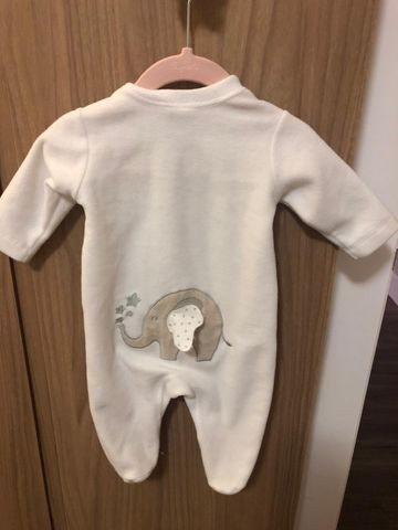 Roupas10 roupas de bebê Carters e outras RN até 3 meses - Foto 2