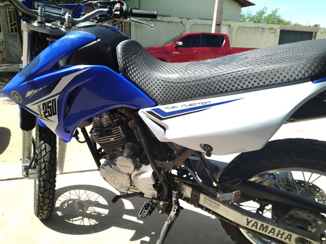 LANDER ZERADA 13/14 13,500