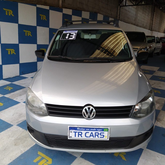VW FOX 1.6 2013 * VEÍCULO IMPECÁVEL SÓ NÃO TEM AR CONDICIONADO -