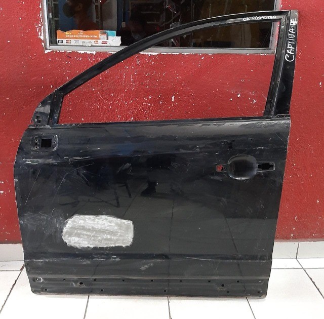 Porta dianteira esquerda Captiva Recuperada 