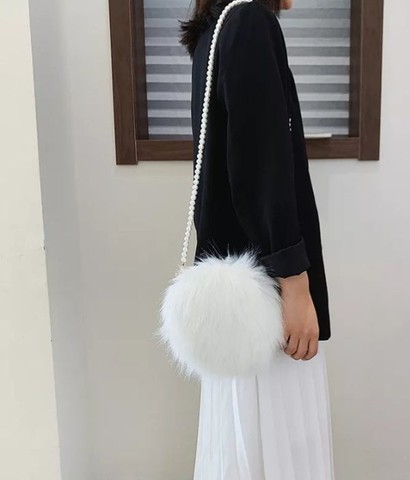 fluffy sheep bolsa