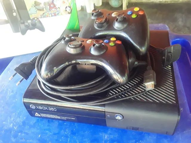 Vendo Xbox 360 Bloqueado + 14 Jogos Originais, Console de Videogame Xbox  Usado 77665145