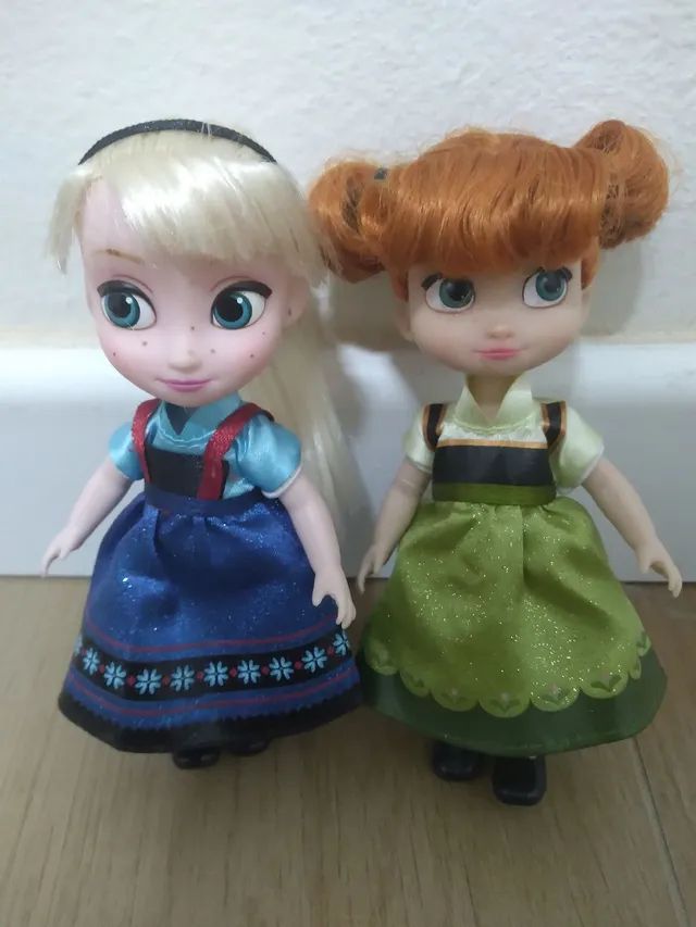 Bonecas Frozen ( Elsa e Ana) dos EUA. Elas cantam! - Artigos infantis -  Méier, Rio de Janeiro 1255059856