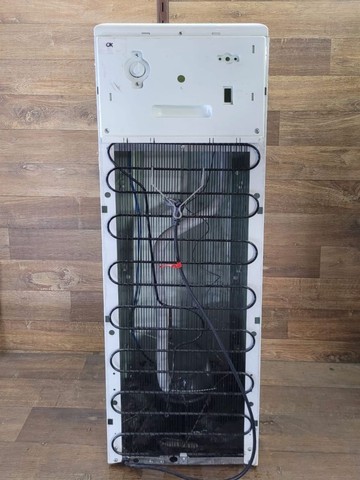 Bebedouro galão 220v  - Foto 3