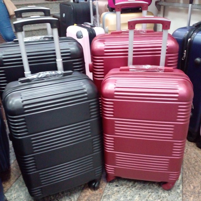 Malas de rodinhas para viagens nacionais e internacionais   - Foto 6