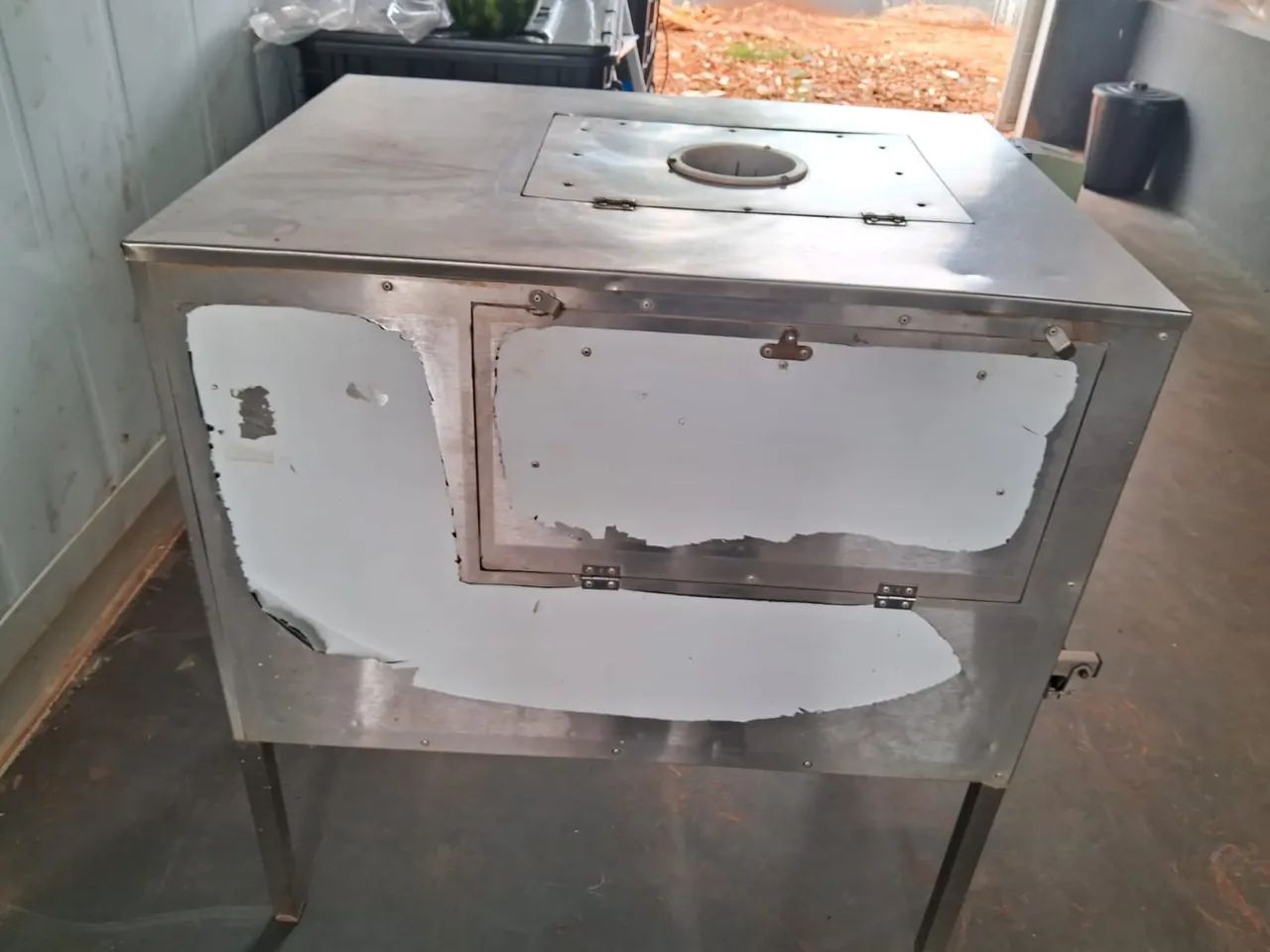 Descascador de mandioca 