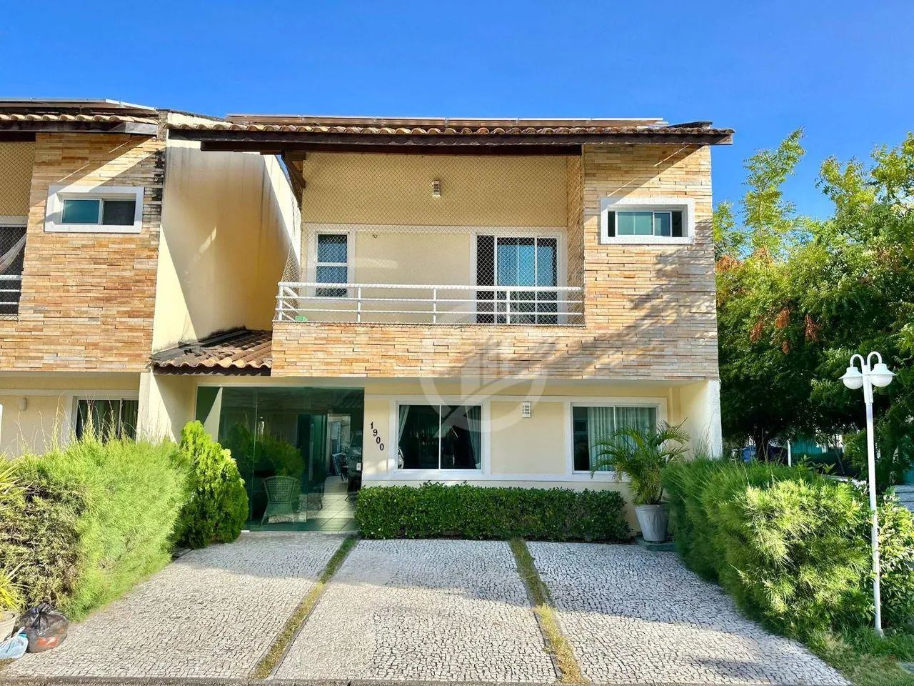 Casa na Avenida Maestro Lisboa, com 4 dormitórios à venda por R$ 780.000 - Lagoa Redonda - - Foto 2