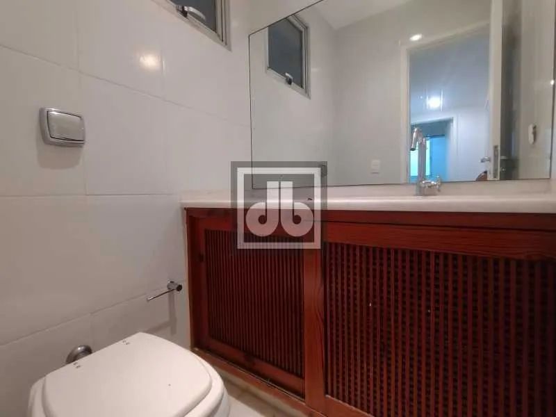 Apartamento à venda no Leblon desocupado com varanda, 4 quartos sendo 2 suítes copa-cozinh - Foto 10