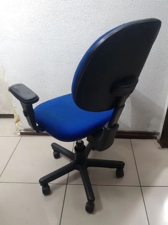 Cadeira Diretor Ergonômica  - Foto 3