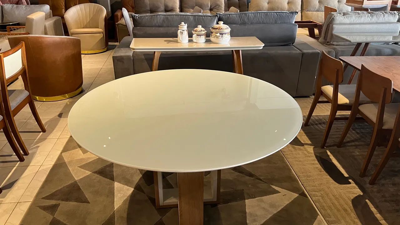 Mesa de Jantar Redonda em Vidro e Madeira resistente 