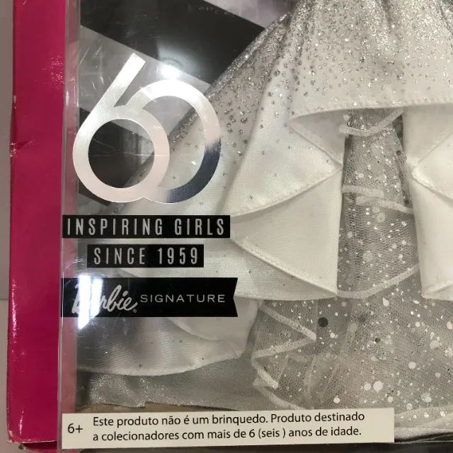 Colecionável Fem Mattel Boneca Barbie 60º aniversário desde 1959 60 anos modelo Raríssimo - Foto 4