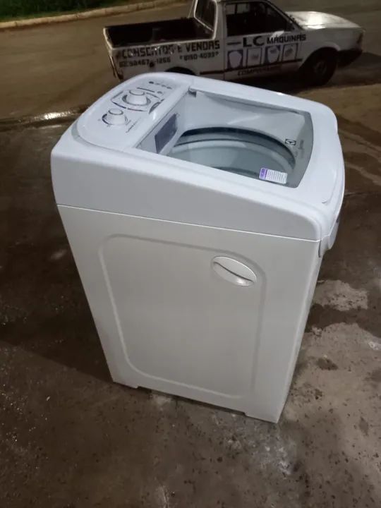 Máquina de Lavar Eletrolux 13 kg semi nova - Foto 3
