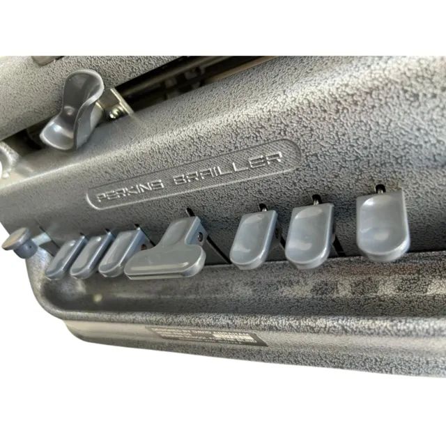 Máquina de Escrever Braille conservada - Foto 2