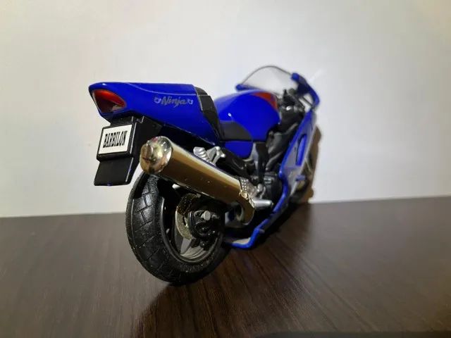 Miniatura Moto Kawasaki Ninja ZX-12R Azul - 20cm - Foto 4