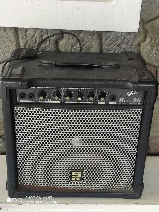 Vendo duas caixas de som amplificada em ótimo estado cada 350 as duas por 600 - Foto 4