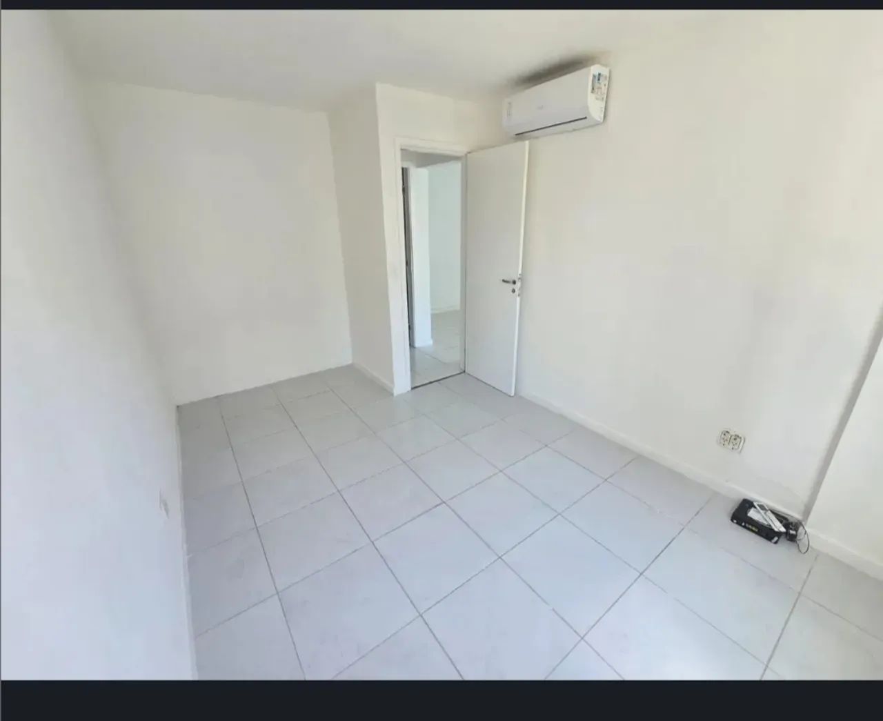 Apartamento na Barra 1 quarto super amplo - Foto 2