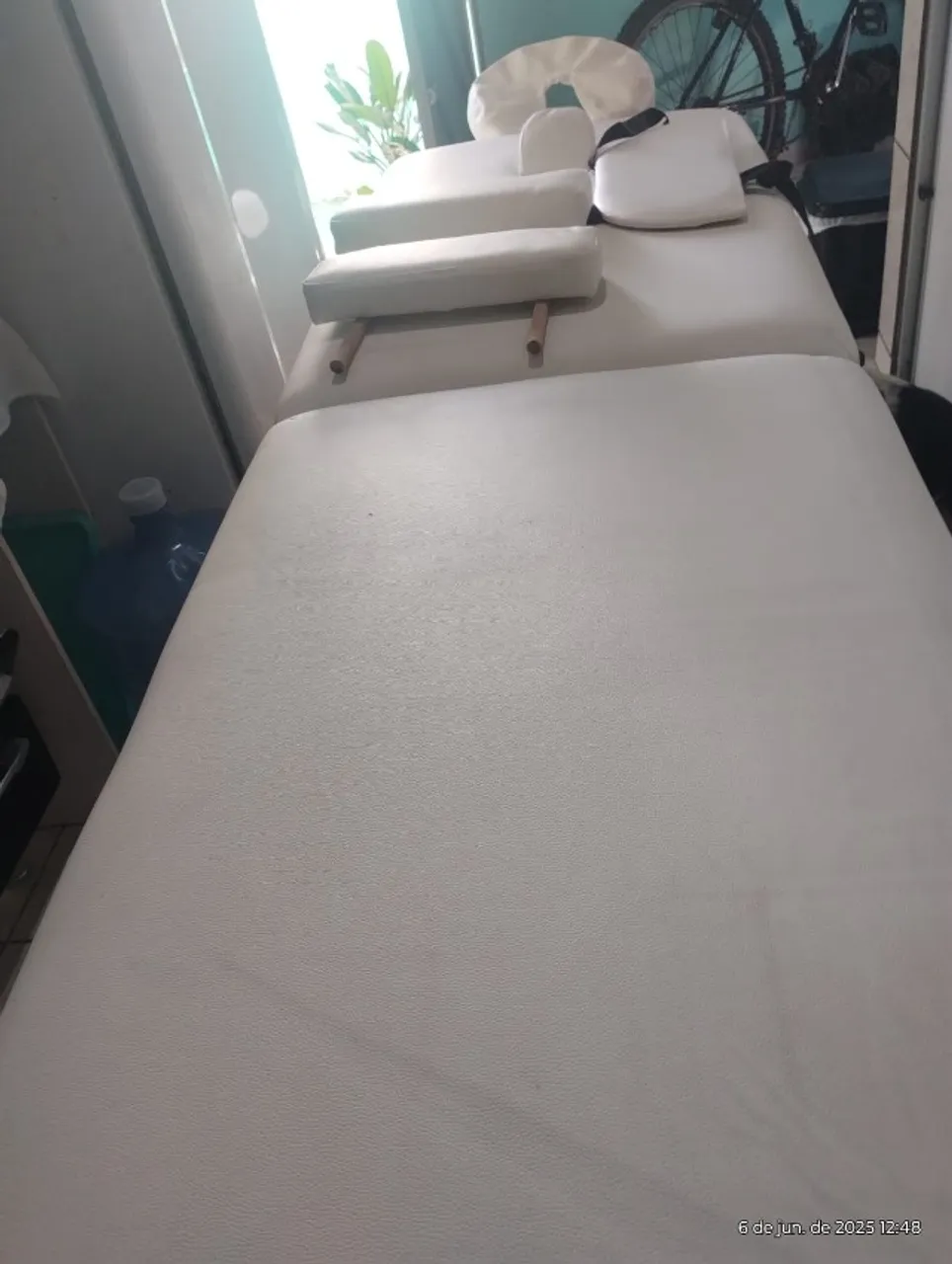 MACA DE MASSOTERAPIA E ATENDIMENTO ESTETICO