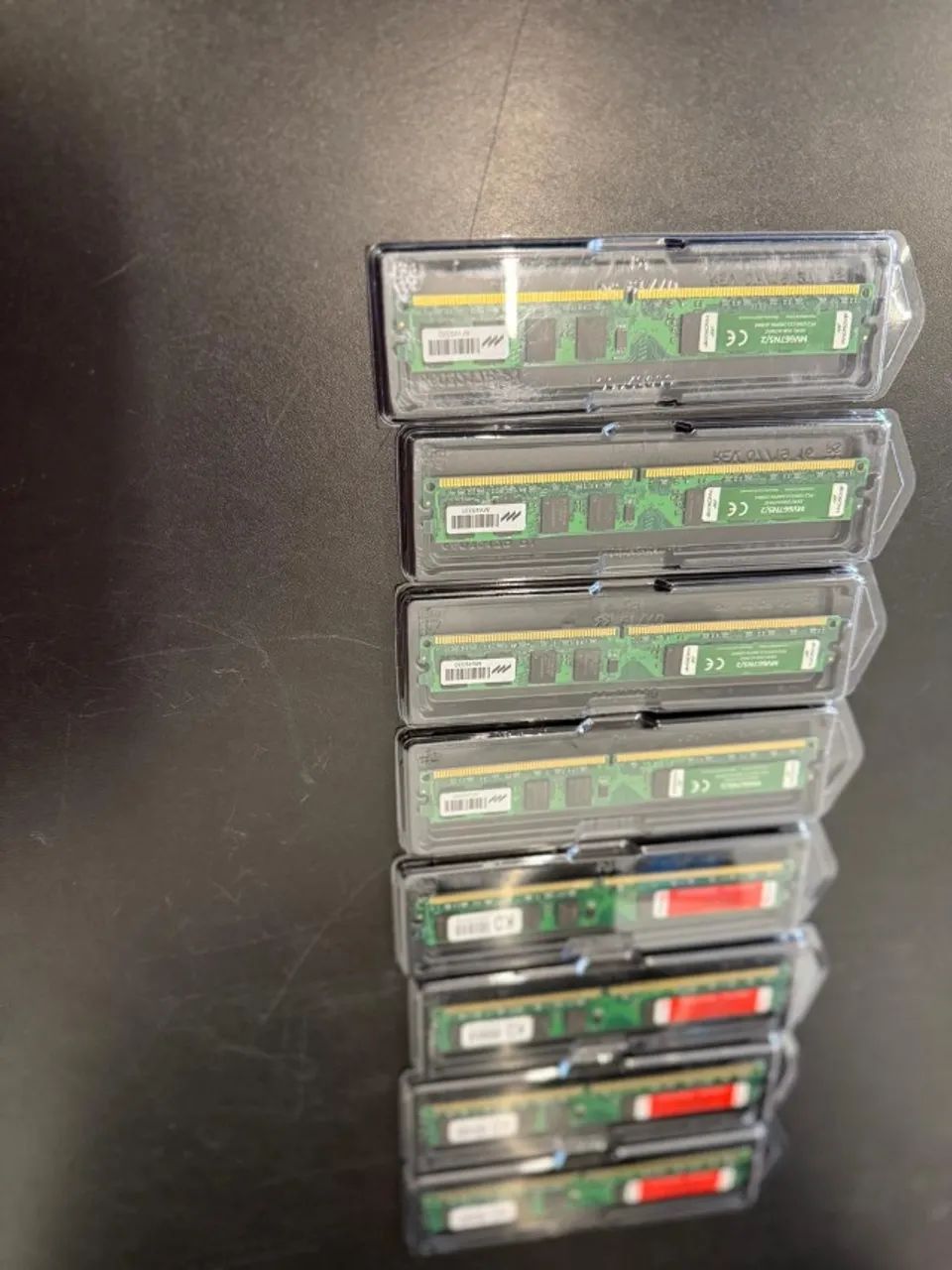 2GB DDR2 RAM Memory, 8 Units Total64739357897089123