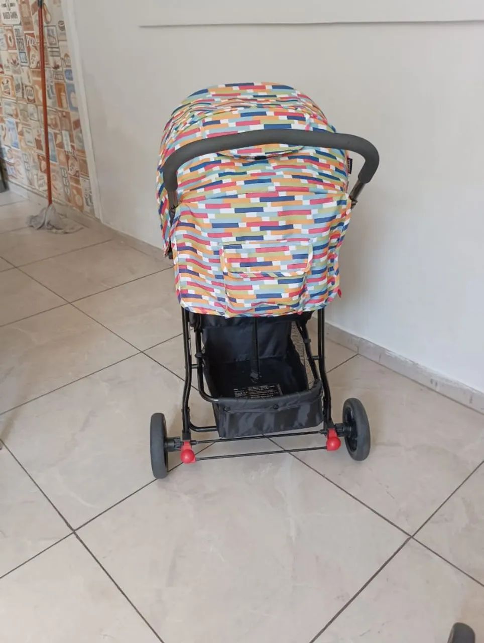 Carrinho de Bebê - Multicolorido - Voyage  - Foto 3