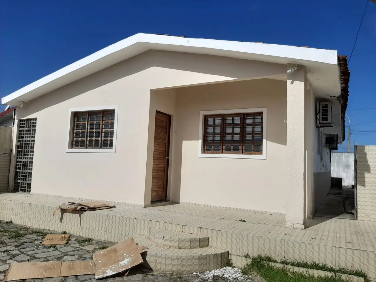 alugo excelente casa 4/4 ipês