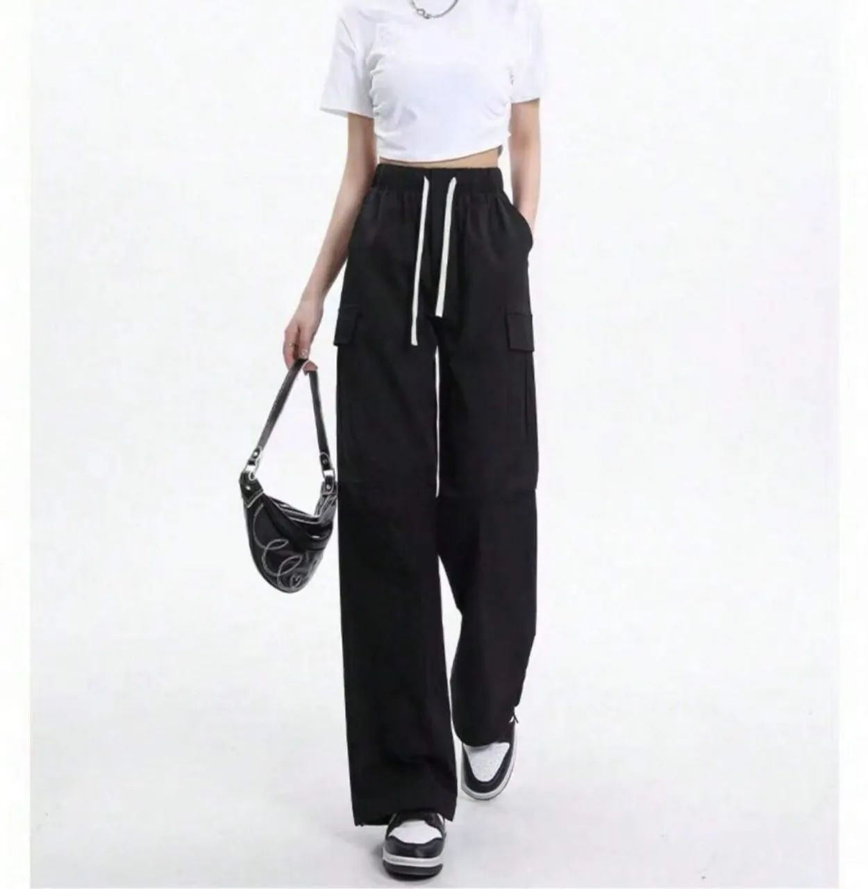 Calça Cargo Jogger Sarja Larga Feminina Unissex Roupas