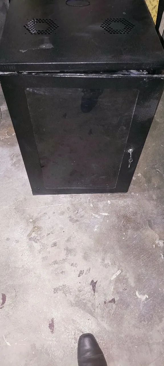 Rack para Servidor - Gabinete 19 Polegadas