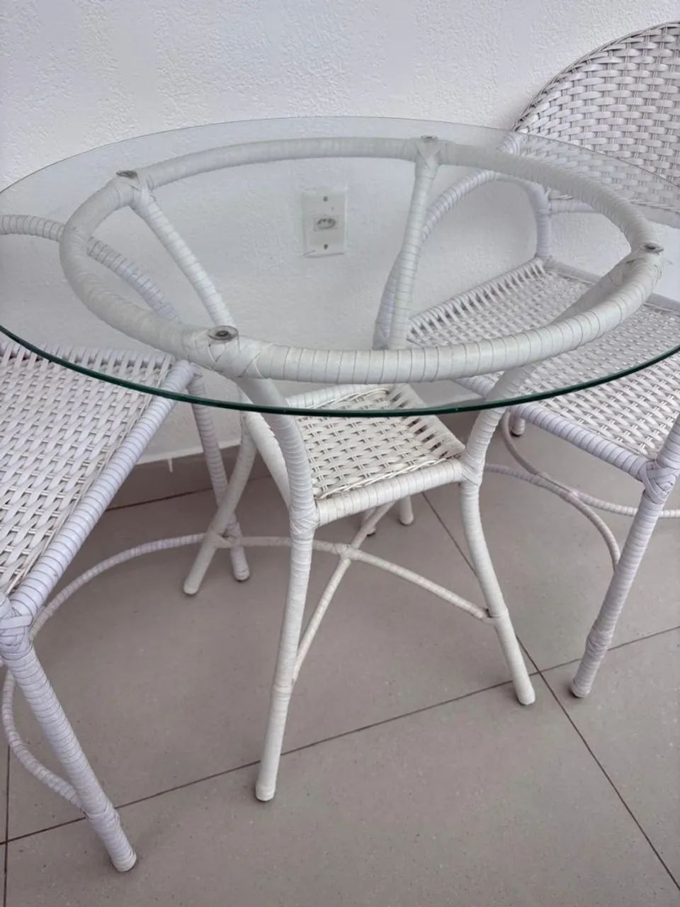 Mesa exterior 64840826047361121