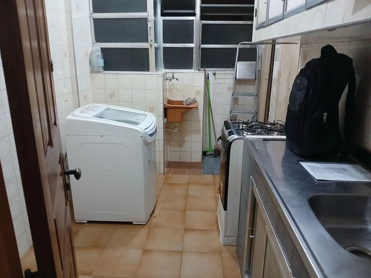 02 Quartos com dependência   Rua São Cristóvão  - Foto 5