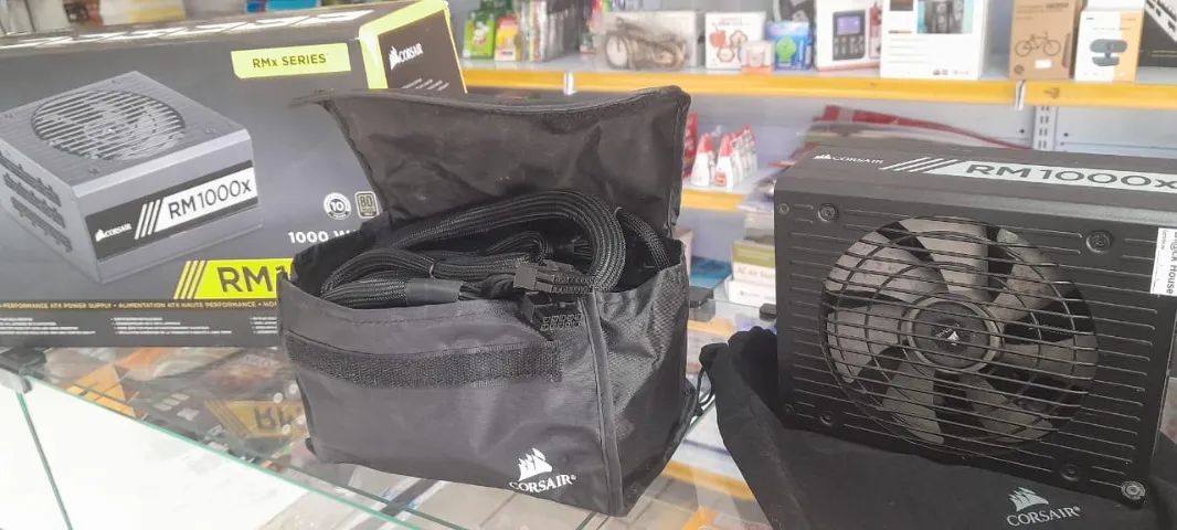 Fonte Corsair RM1000x 80plus Gold Full modular - Foto 4