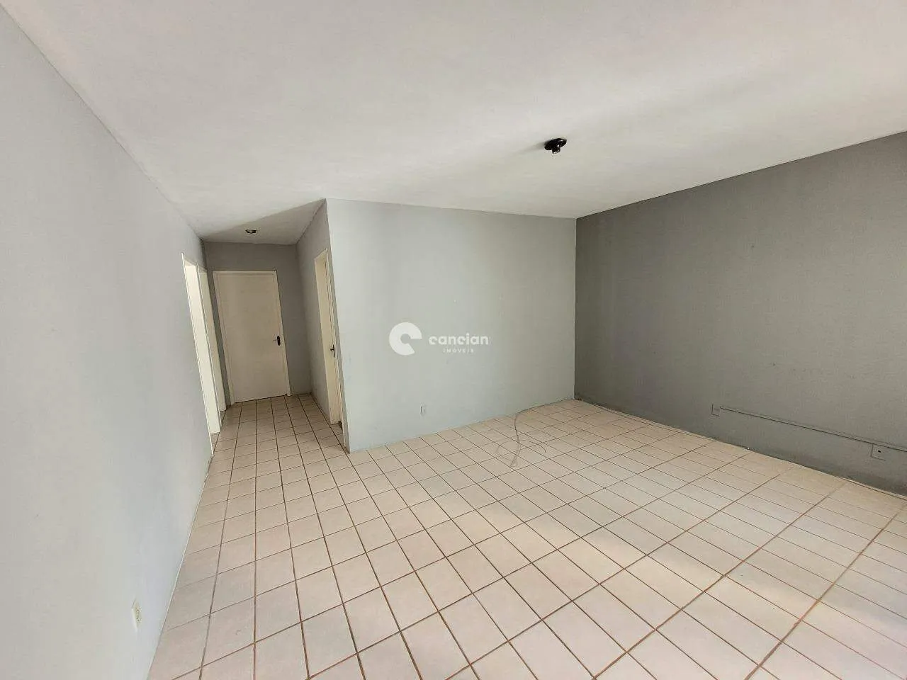 Apartamento para aluguel, 2 quartos, Menino Jesus - Santa Maria/RS