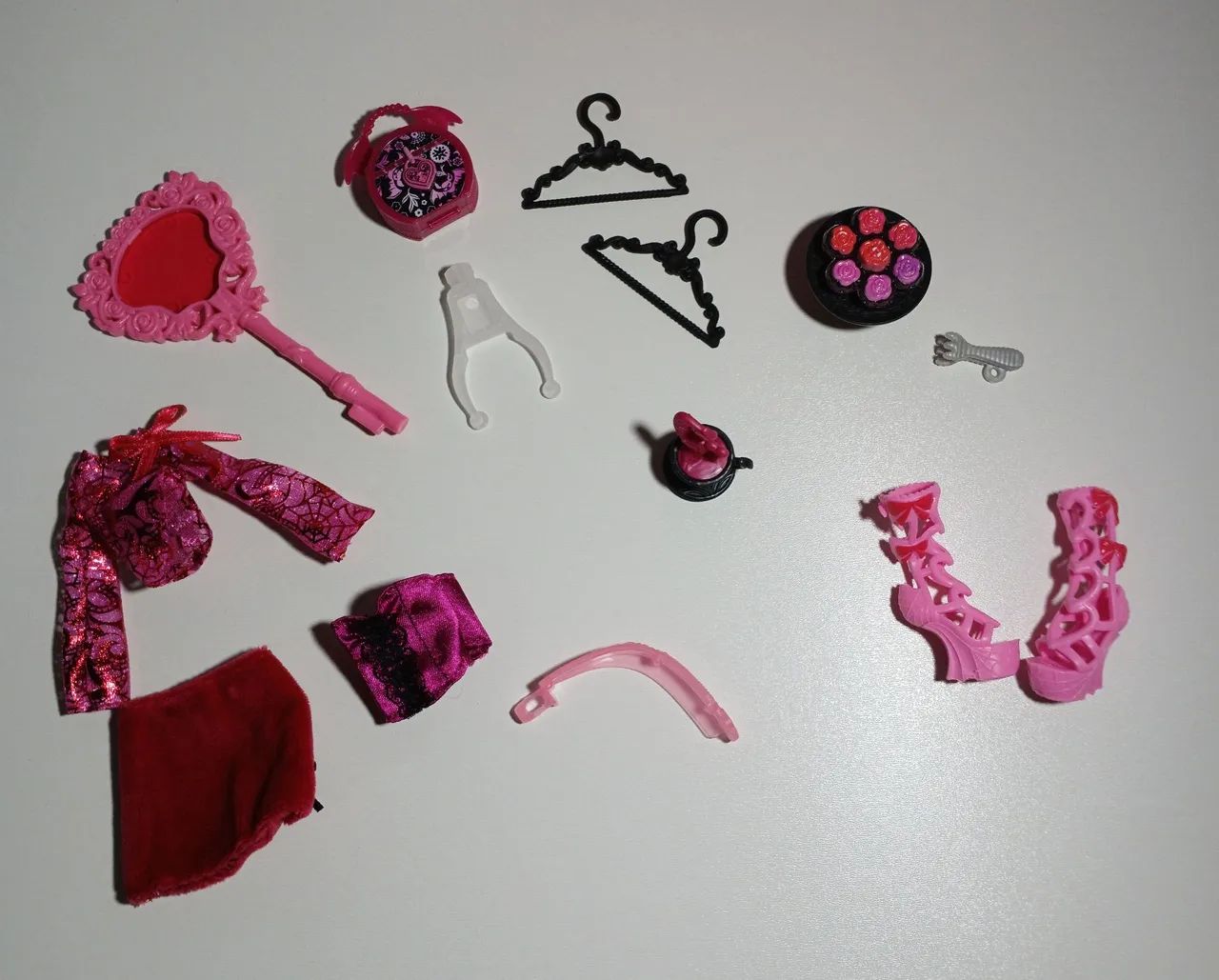 Monster High Draculaura skulltimate secrets  - Foto 2