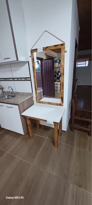 Mesa em madeira