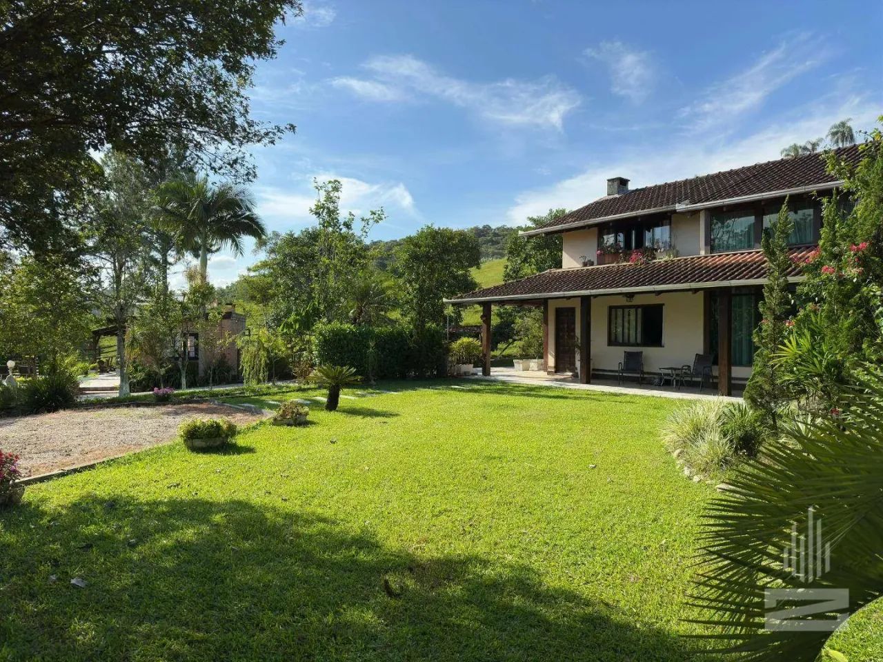 Incrível Sítio à Venda com Área de 32 mil m² no bairro Macuco em Gaspar