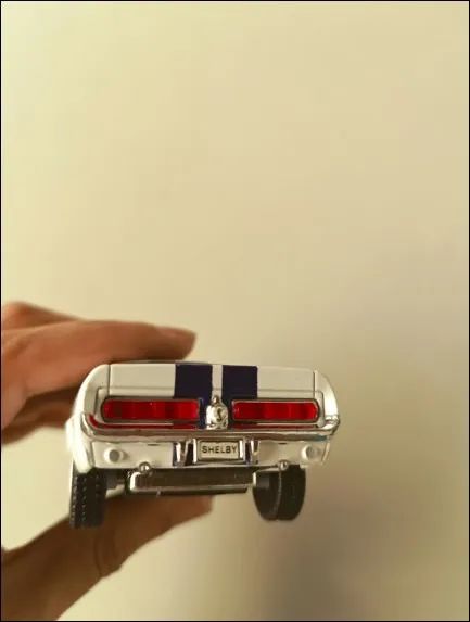 Colecionável Miniatura Ford Mustang Shelby GT-500 1967  - Branco (Novo) Kingsmart - Foto 3