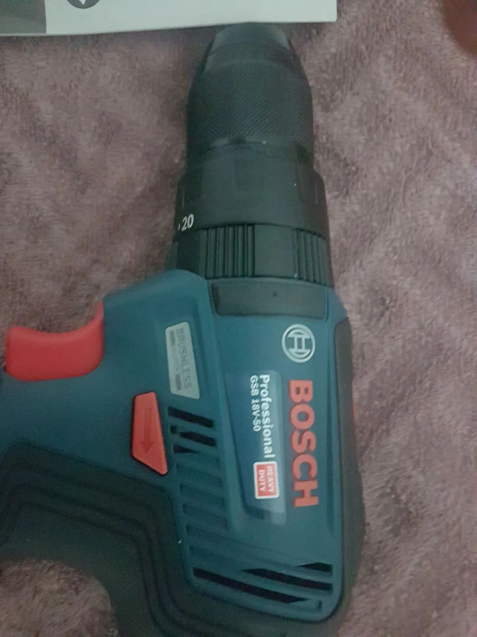 Parafusadeira/Furadeira Bosch GSB 18V-50 (NOVA)